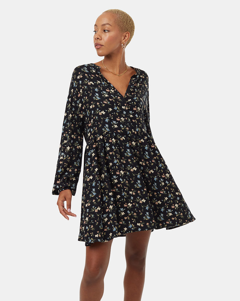 Black-Crepe-Blouson-Knee-Length-Long-Sleeve-Dress