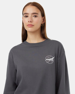 Black-Crew-Neck-Graphic-Longsleeve-T-Shirt-Ungendered