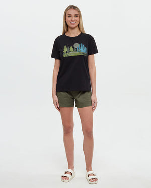 Black-Crew-Neck-Graphic-Shortsleeve-T-Shirt