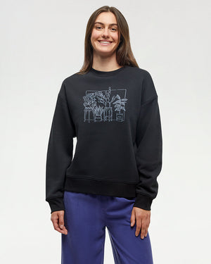 Black-Crew-Neck-Graphic-Sweatershirt