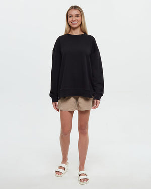 Black-Crew-Neck-Oversized-Fit-Sweatshirt