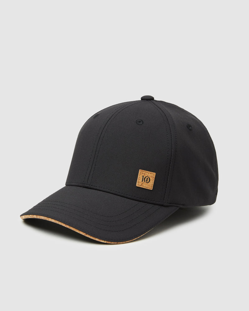 Black-Fitted-Baseball-Cap