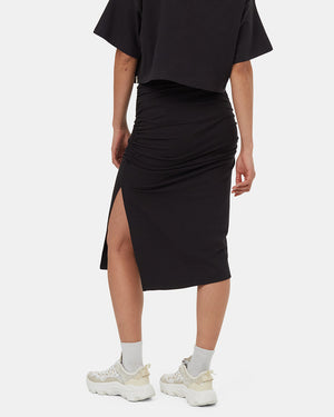 Black-High-Rise-Midi-Fleece-Skirt