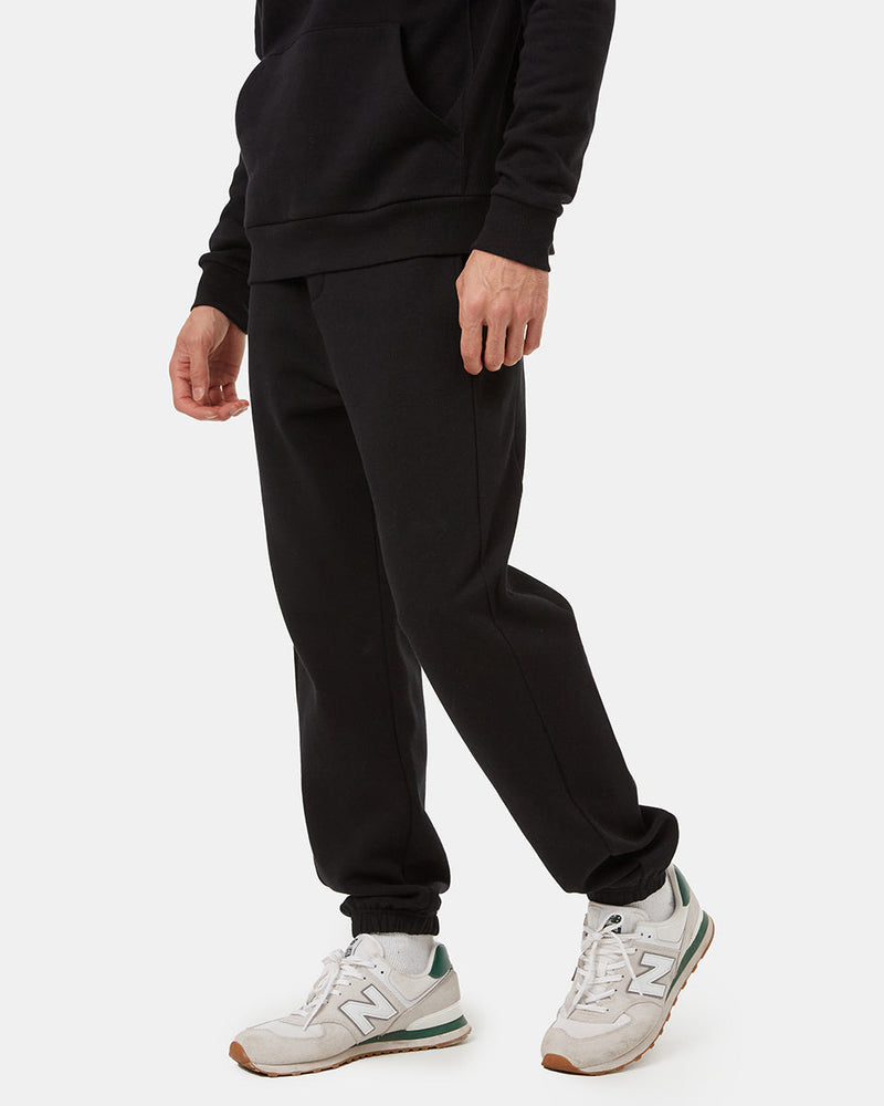 Black-Mid-Rise-Full-Length-Tapered-Sweatpant