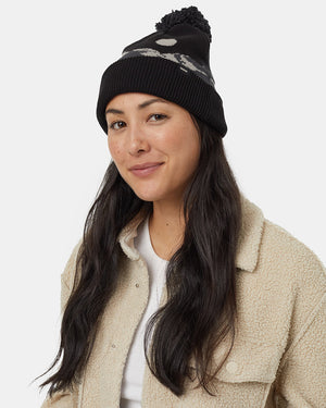 Black-Organic-Cotton-Graphic-Pom