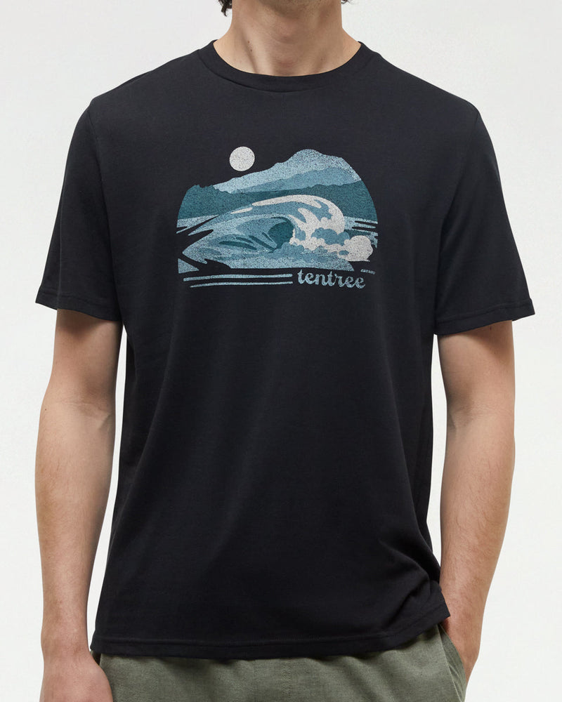 Black-Regular-Fit-Printed-Graphic-T-shirt