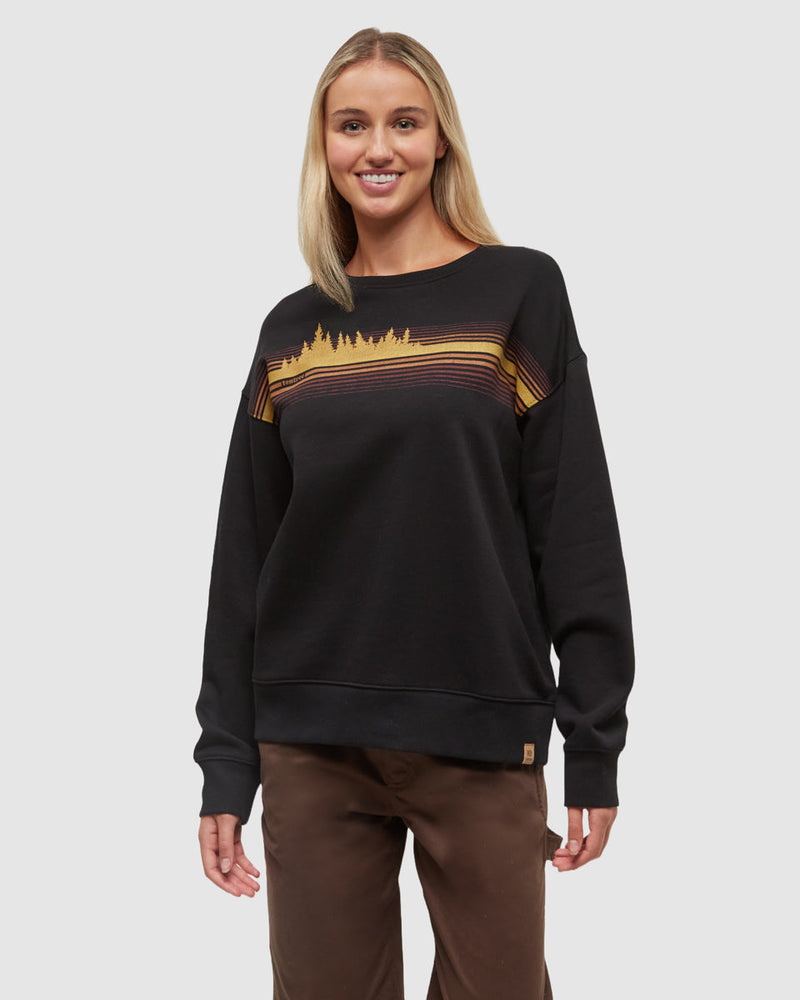 Black-Relax-Printed-Graphic-TreeFleece-Crew