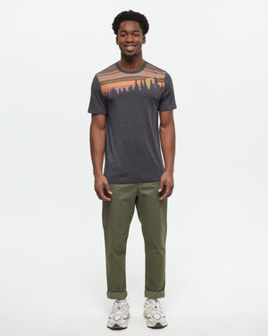 Black-Retro-Graphic-Tee