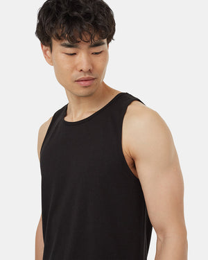 Black-Scoop-Neck-Lightweight-Tank