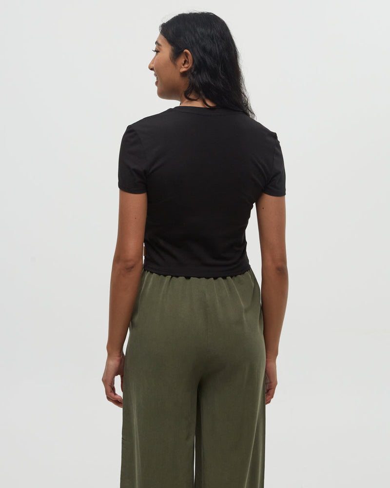 Black-Twist-Front-Shortsleeve-T-Shirt