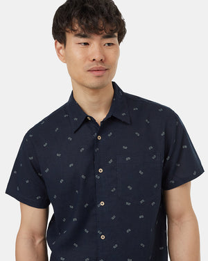 Blue-Collared-Patterned-Shortsleeve-Button-Up-Shirt