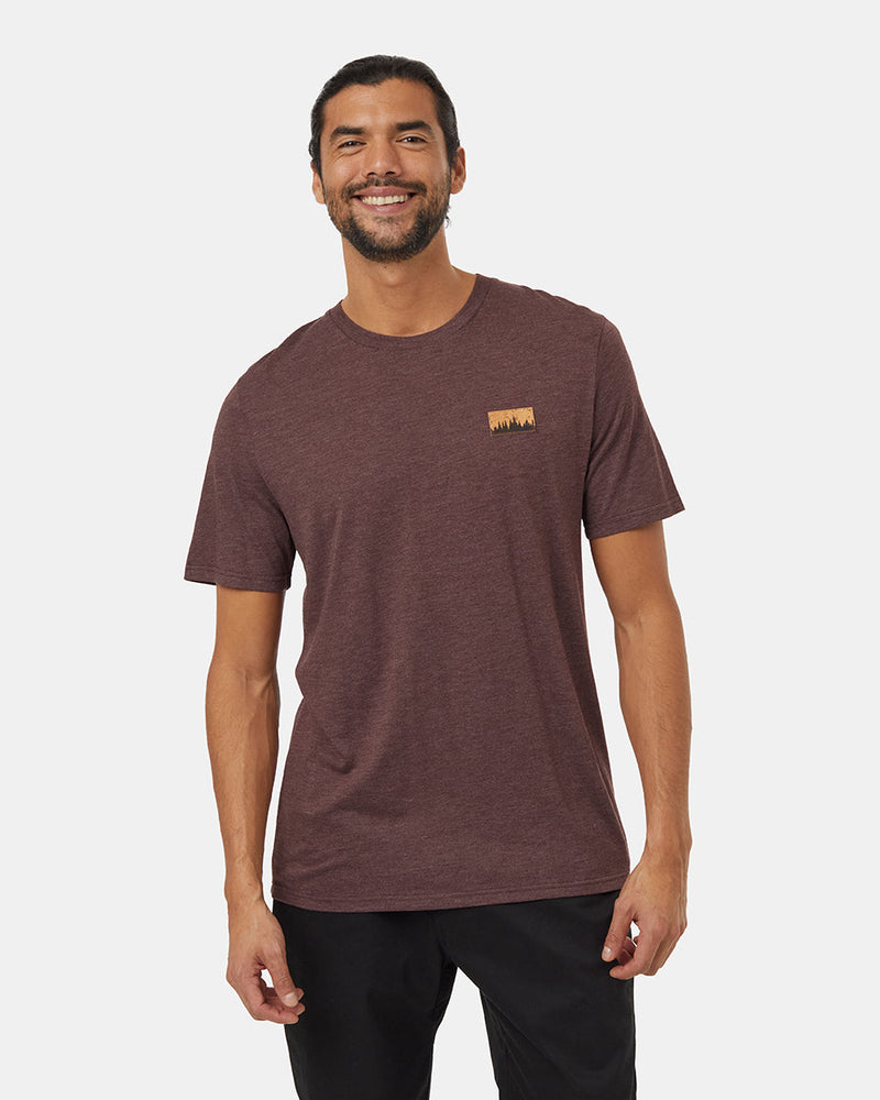 Burgundy-Crew-Neck-Graphic-Shortsleeve-T-Shirt
