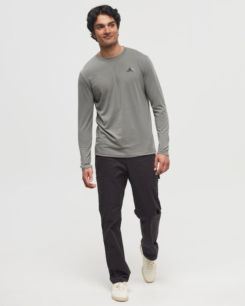 Green-Crew-Neck-Graphic-Longsleeve-T-Shirt
