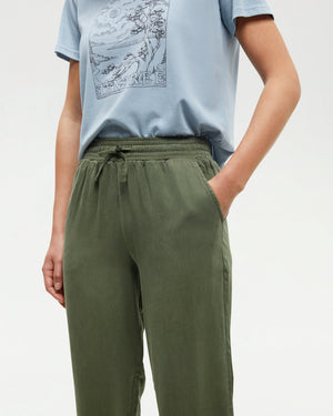 Green-Mid-Rise-Full-Length-Tapered-Sweatpants