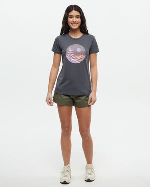 Grey-Crew-Neck-Graphic-Shortsleeve-T-Shirt