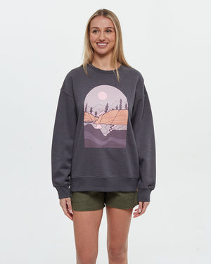 Grey-Crew-Neck-Graphic-Sweatershirt