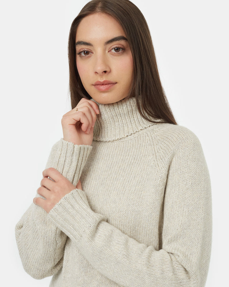 Oatmeal-Womens-Ribbed-Wool-Turtleneck