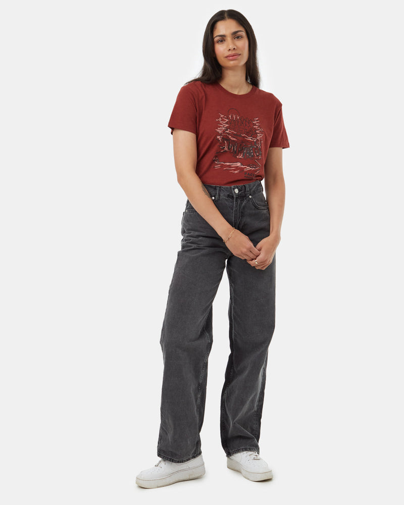 Red-Crew-Neck-Short-Sleeve-Graphic-T-Shirt