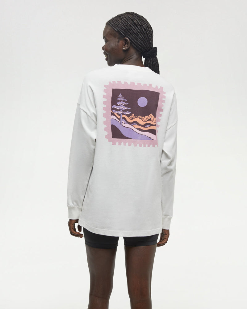 White-Crew-Neck-Graphic-Longsleeve-Top