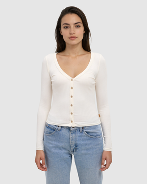 White-Women_s-Button-Long-sleeve *Model is 5'8", wearing size S