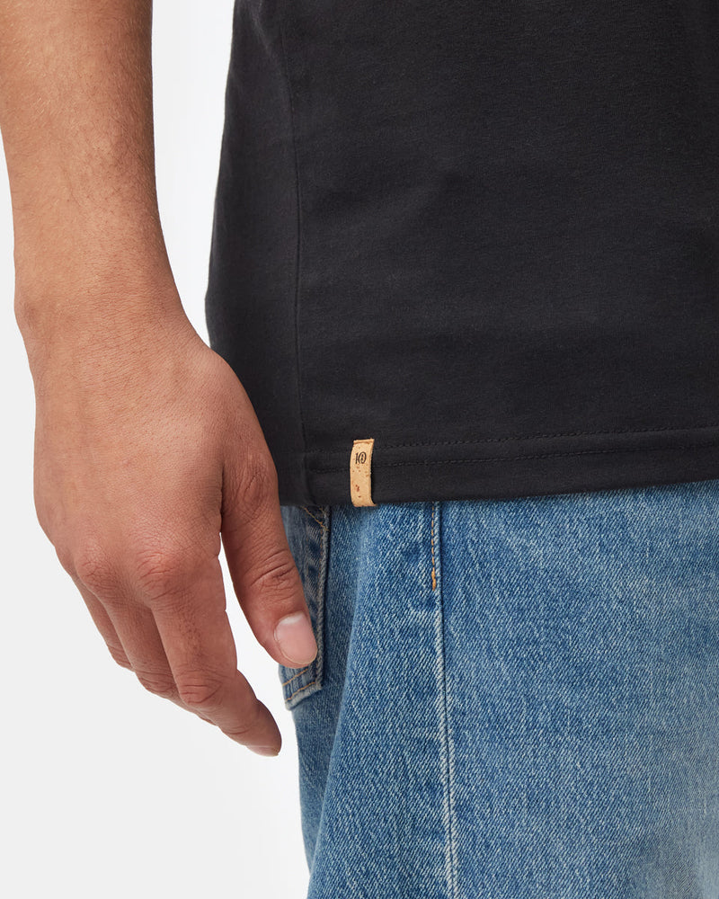 Black_Mens_Embroidered_T-Shirt