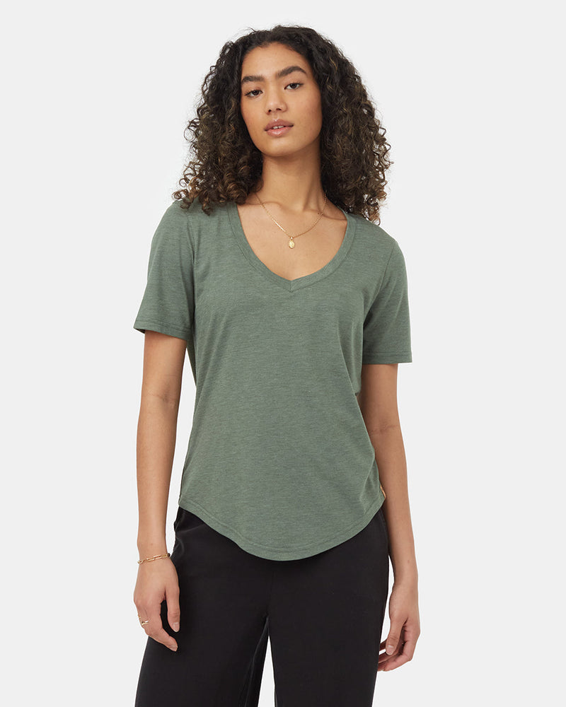 Green-V-Neck-Short-Sleeve-T-Shirt