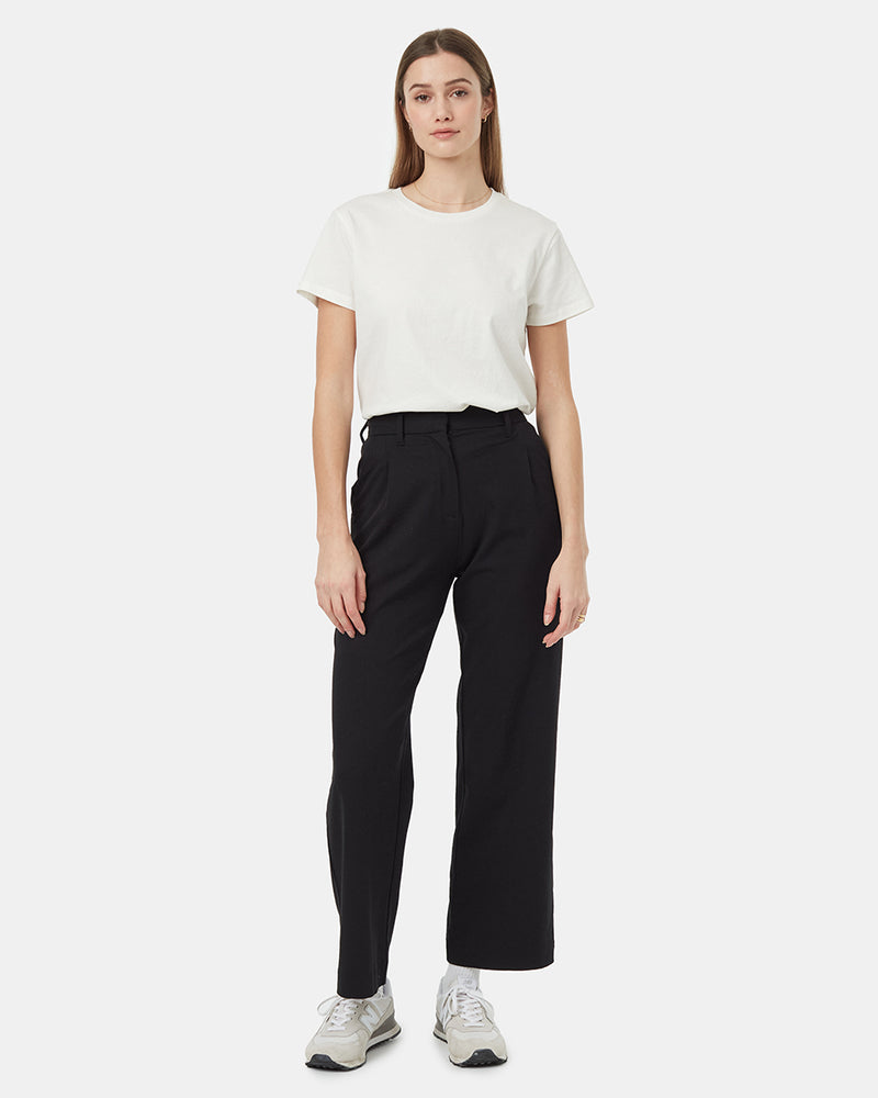 Oatmeal-Sustainable-Regenerative-Basic-Tee