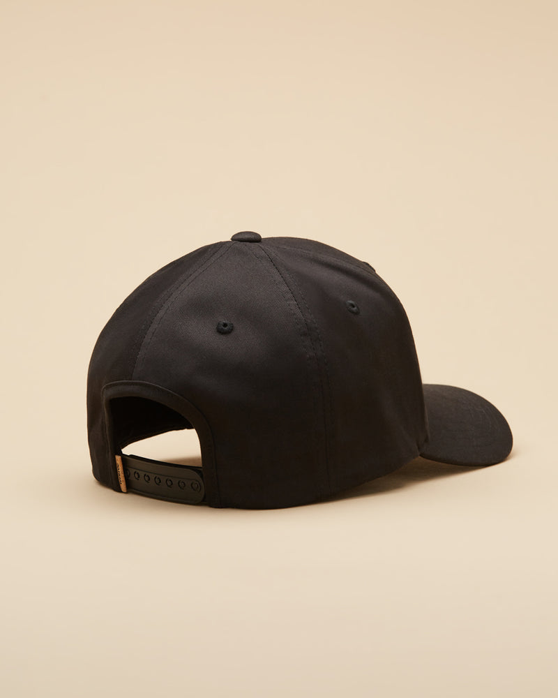 Peru-Black-Graphic-Baseball-Hat