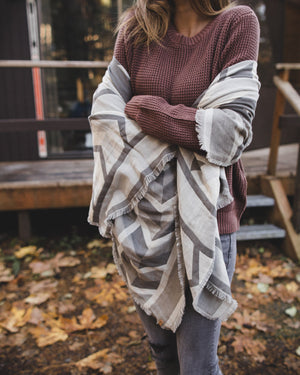 White Organic Cotton Pattern Blanket Scarf