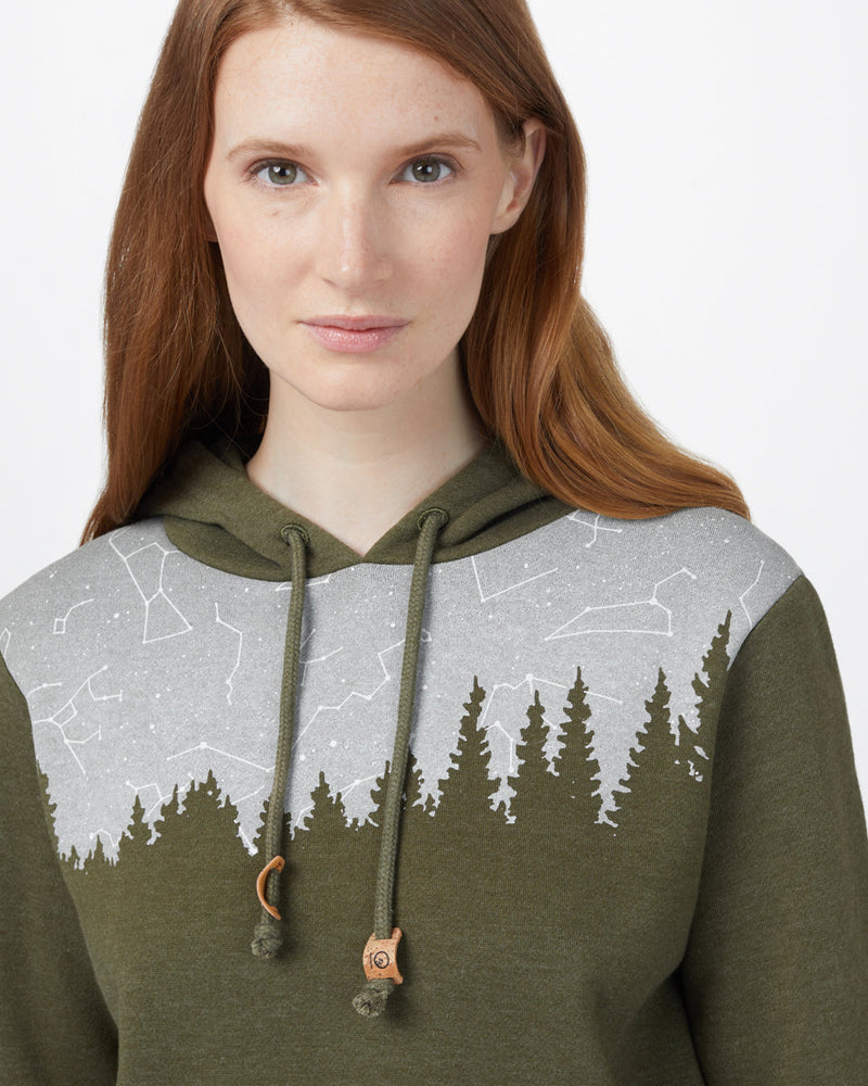 Green Tree Graphic Pullover Hoodie
