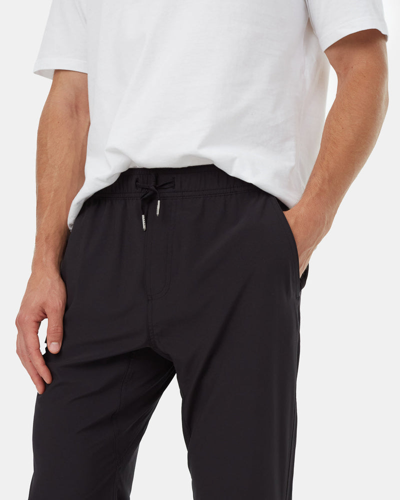 black_activewear_pants_mens