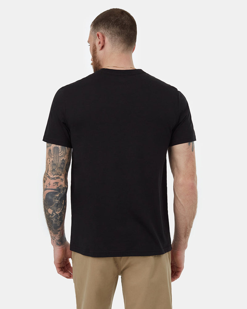 black_basic_3button_tee