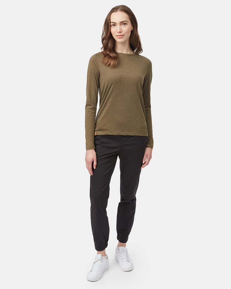women's_basic_longsleeve_t-shirt_green
