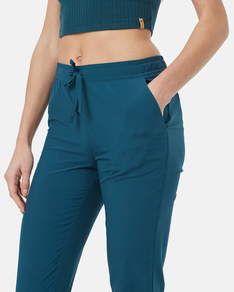 Women's Recycled Repreve Joggers
