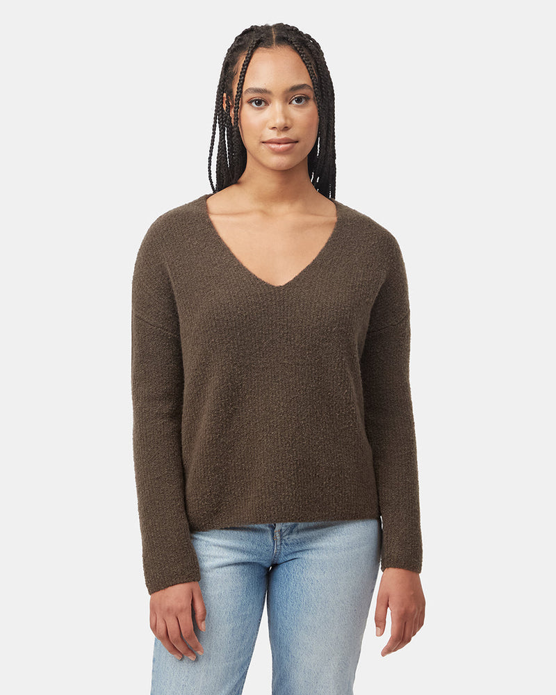 green_v-neck_sweater_womens