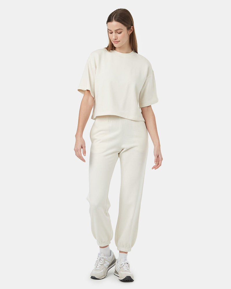 womens_basic_white_tee