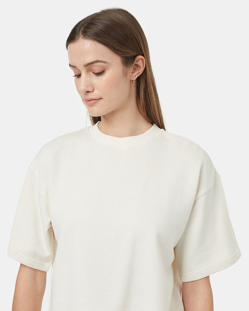 womens_basic_white_tee